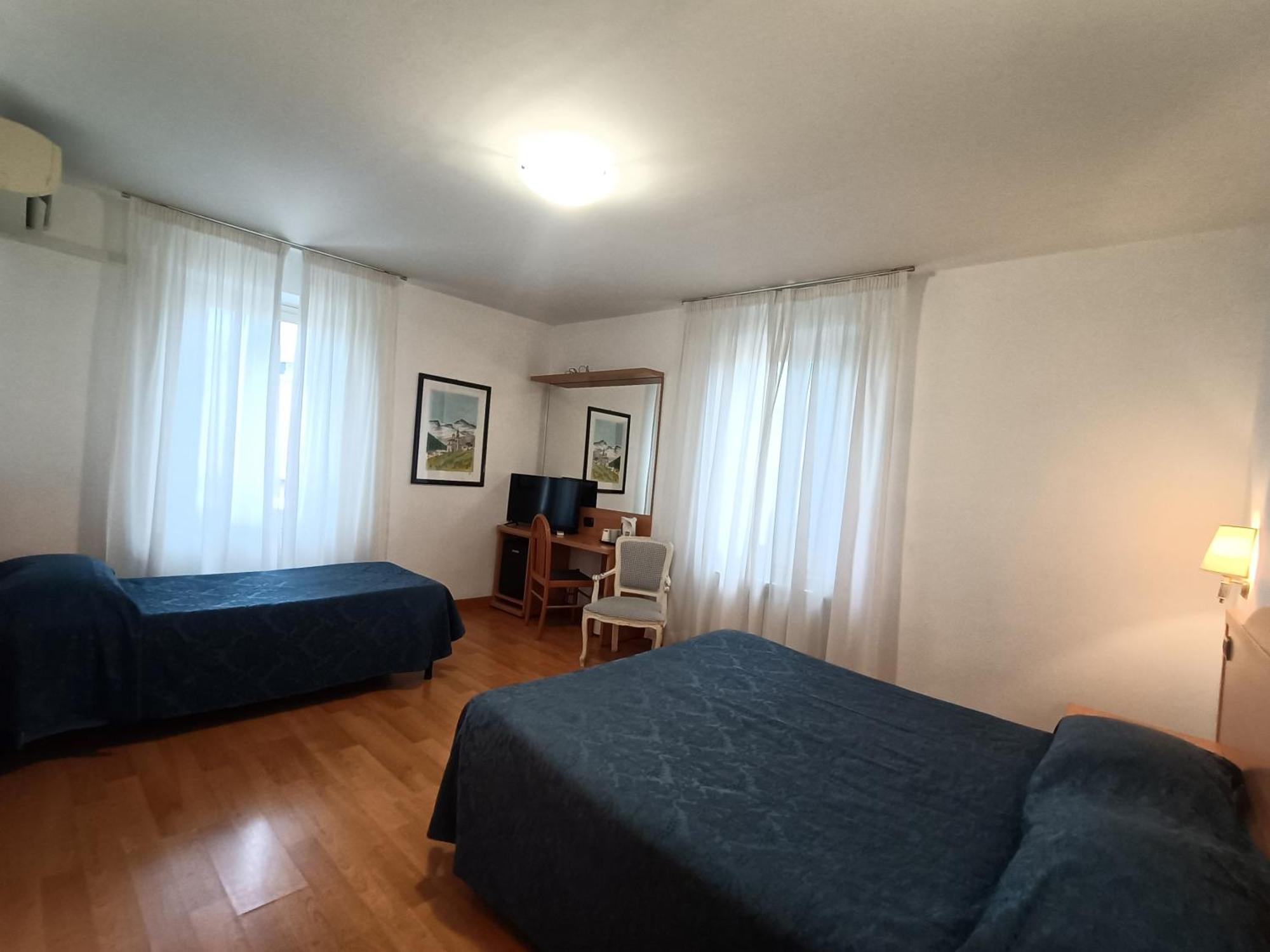 Hotel L'isola 2*